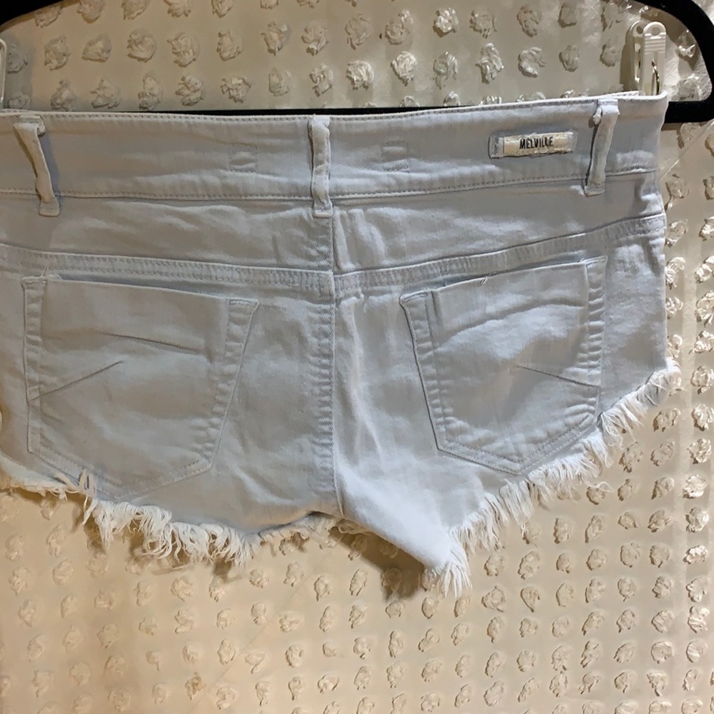 Melville size medium cut off low rise light sky blue shorts stretchy